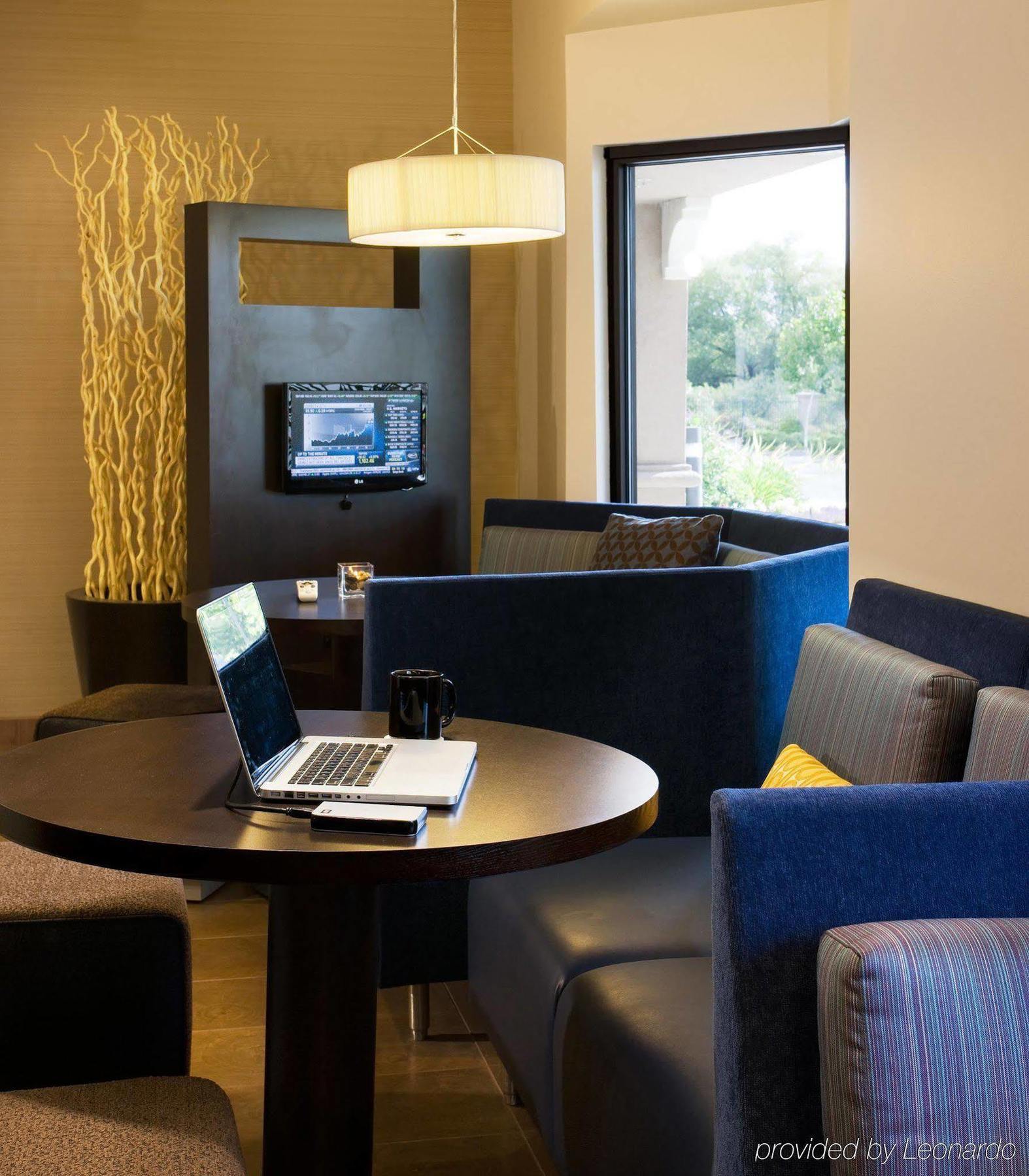 Hotel Courtyard Novato Marin/Sonoma Zewnętrze zdjęcie